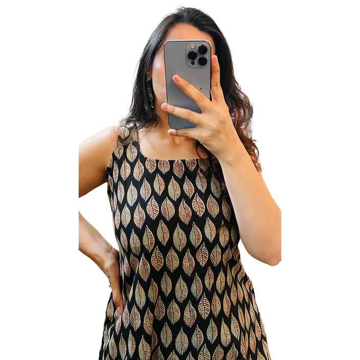 Black Leaf Printed Cotton Straight Long Kurti