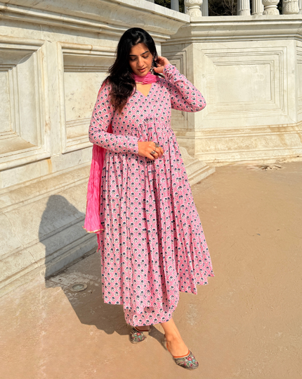 Pastel Pink Cotton Printed Manmohini Alia Cut Kurta