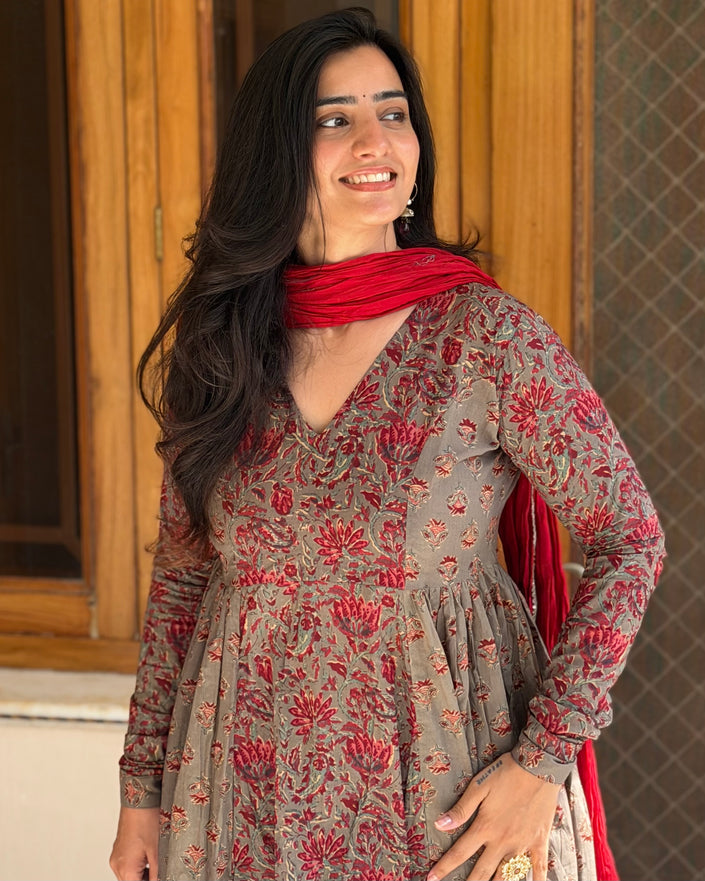 Grey Maroon Floral Cotton Printed Anaya Gher Kurta