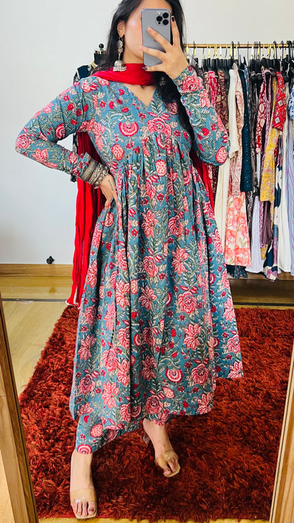 Blue Red Floral Printed Cotton Manmohini Alia Cut Kurta