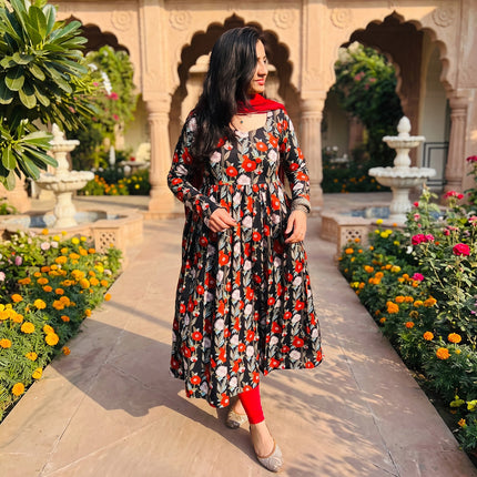 Black Floral Cotton Noor Gher Kurta