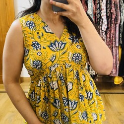 Blue Yellow Tulip Top