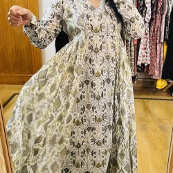 Anaya Green Ikkat Suit Set