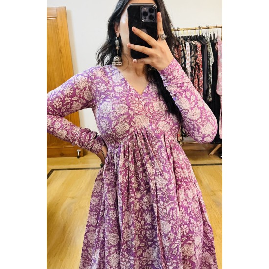 Lavender Manmohini Kurti