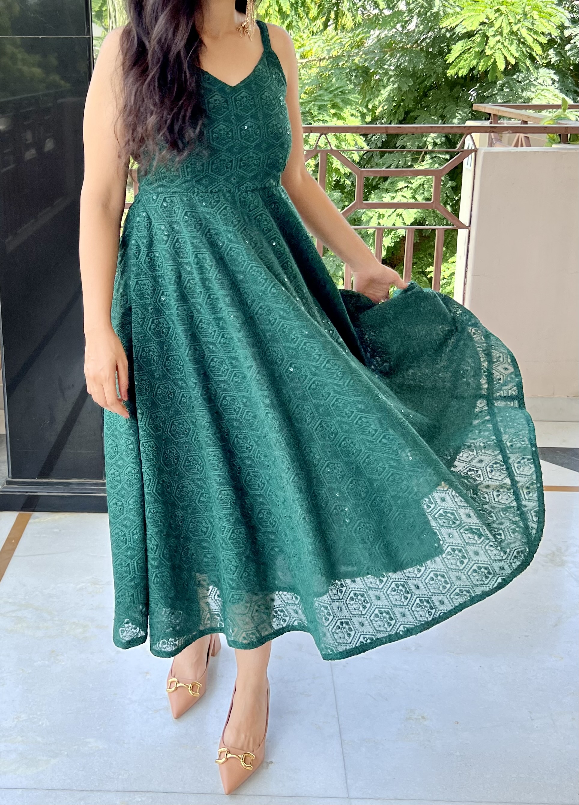 Summer Fashion Tips Stylish Long Kurti Design With Jeans - Amar Ujala Hindi  News Live - आज का फैशन टिप्स:लॉन्ग कुर्ती के ये डिजाइन हैं ट्रेंड में,  क्लासी लुक के लिए जींस