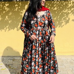 Black Red Floral Noor Gher Kurti
