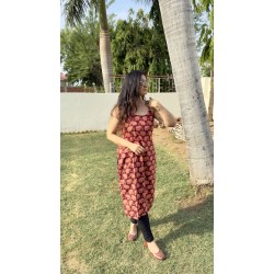 Burgundy Hathi Printed Straight Long Kurti