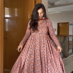 Anaya Pink Floral Kantha Suit set