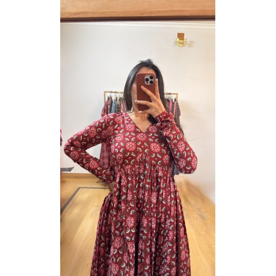Red Floral Manmohini Kurti