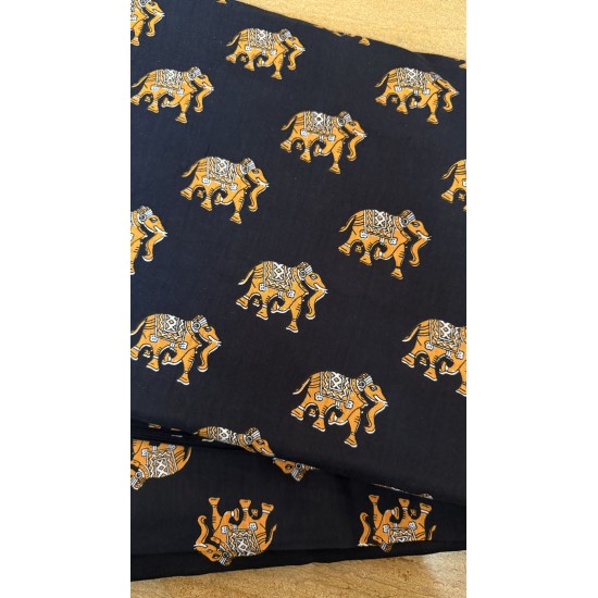 Black Hathi Straight Long Kurti