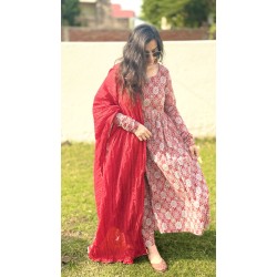 Red Ajrak Noor Gher Kurti
