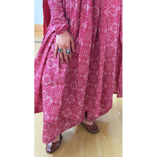 Maroon Bandhani Manmohini Kurti