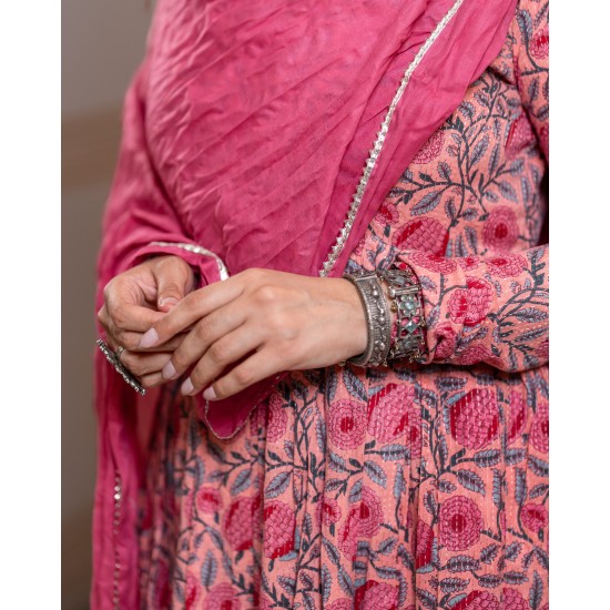 Pink Kantha Manmohini Kurti