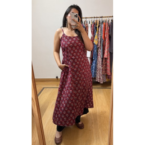 Maroon Motif A-Line Kurti Maroon Motif A-Line Kurti