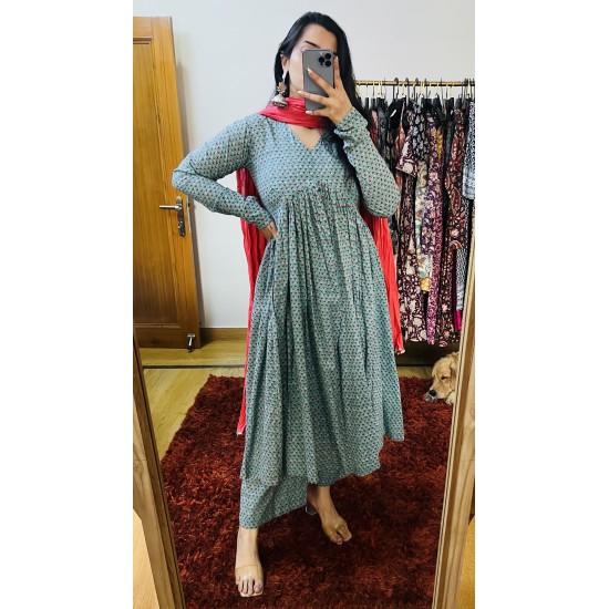 Blue Pink Manmohini Kurti