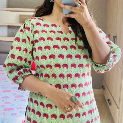 Green Pink Straight Long Kurti Green Pink Straight Long Kurti