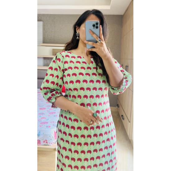 Green Pink Straight Long Kurti Green Pink Straight Long Kurti
