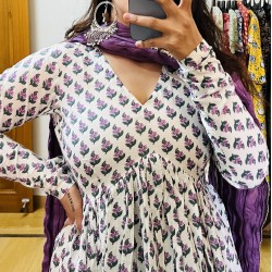 Lavender Booti Manmohini Kurti