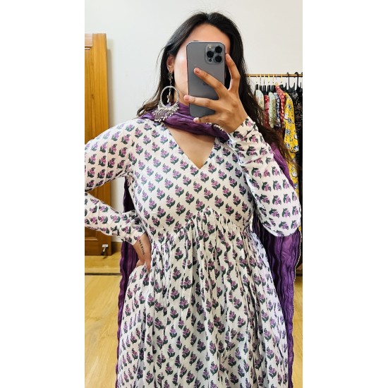 Lavender Booti Manmohini Kurti